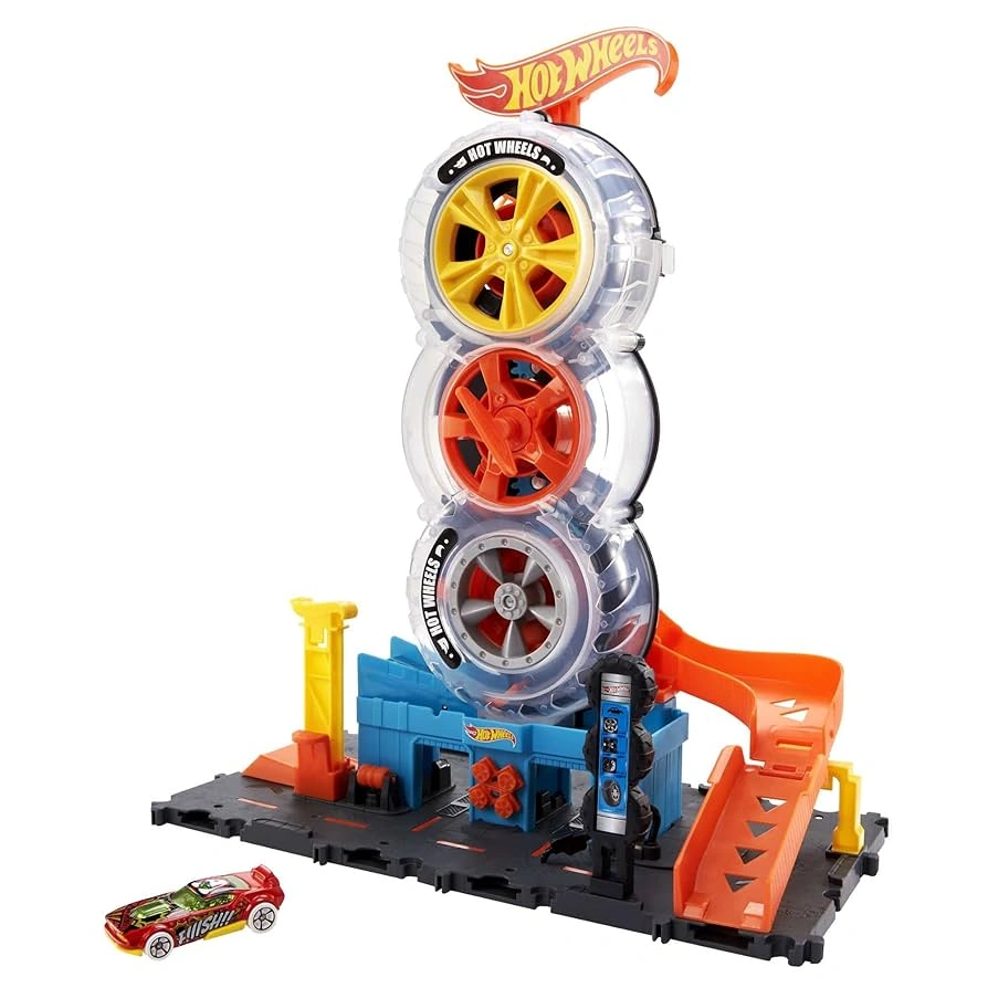 Hot Wheels City Super Twist Tire Shop Playset with Spinning Tire Ramp, Car Lift & 1 Vehicle – Connectable Track for Kids Ages 4–8